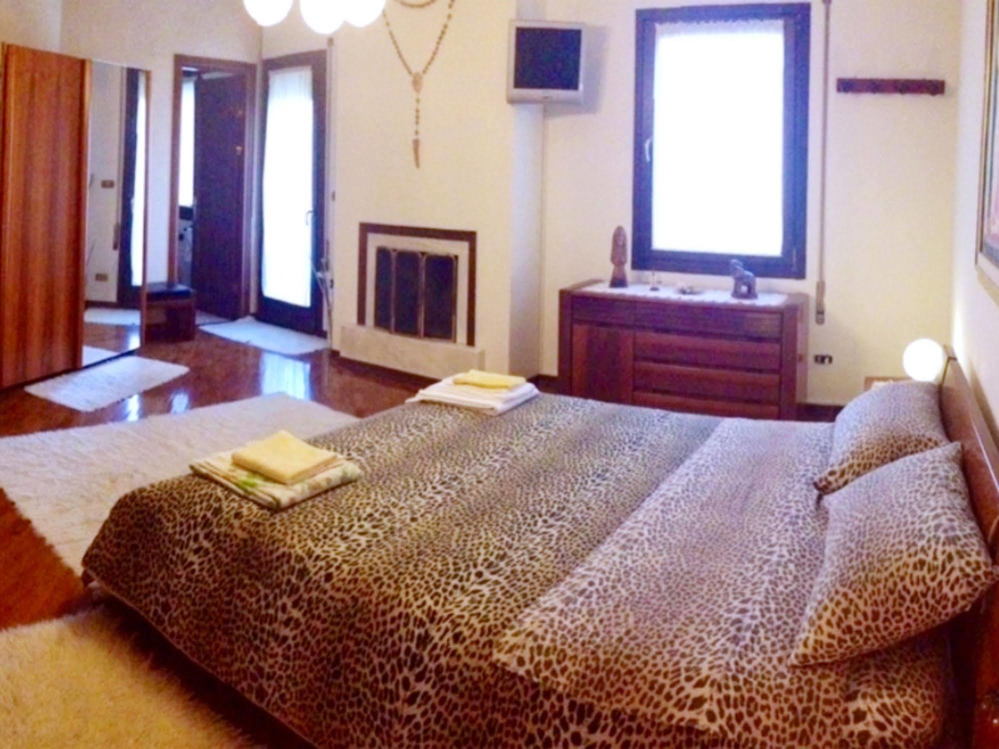 B&B Le Tre Grazie San Martino di Lupari 외부 사진